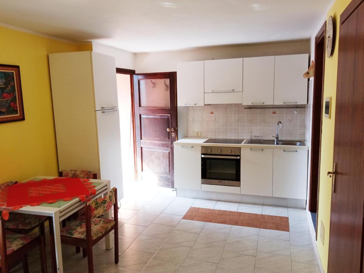 Cute Little Flat With View, 20 Mins To Bgy Airport Apartman Pradalunga Kültér fotó