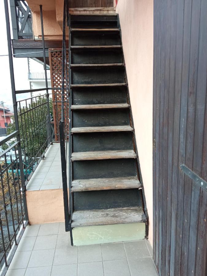 Cute Little Flat With View, 20 Mins To Bgy Airport Apartman Pradalunga Kültér fotó