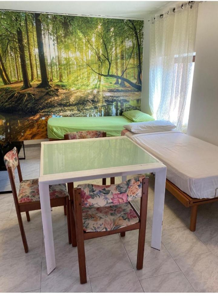 Cute Little Flat With View, 20 Mins To Bgy Airport Apartman Pradalunga Kültér fotó